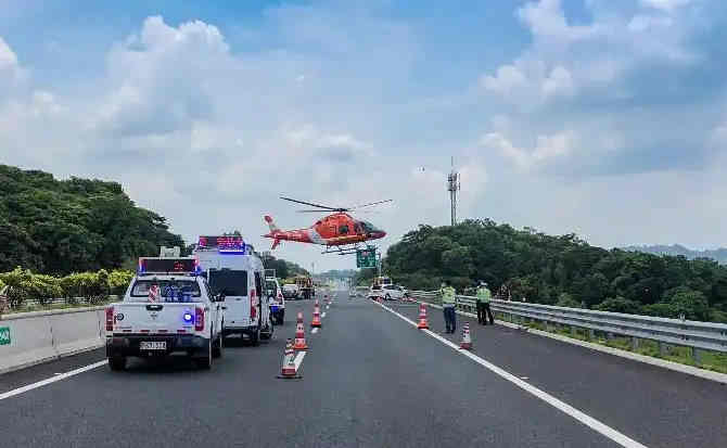 凤翔区高速公路汽车救援案例